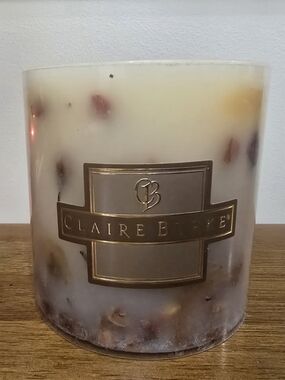 VTG Claire Burke Original Scented Botanical Pillar Candle W/ Dried Flowers 17oz